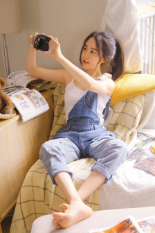 极品大学女厕所偷拍50部合集